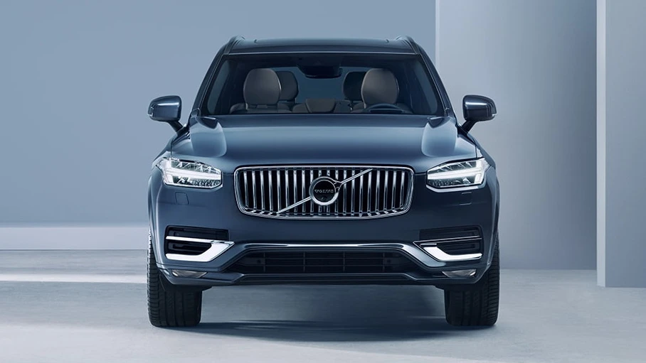 VOLVO XC90-3